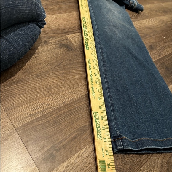 SPANX Dark Blue Flare Women's Jeans pull on size large minimal denim - Picture 9 of 10